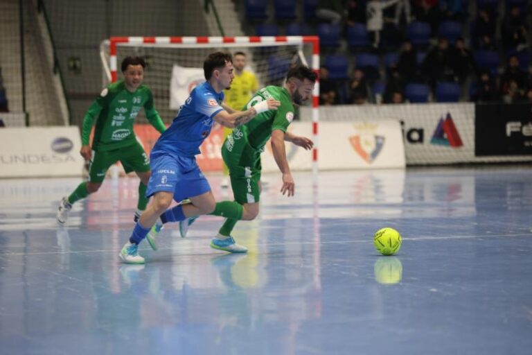 2-2 | El Viña Albali Valdepeñas suma un punto en pamplona