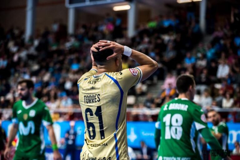 2-0 | Esfuerzo sin premio para el Viña Albali Valdepeñas