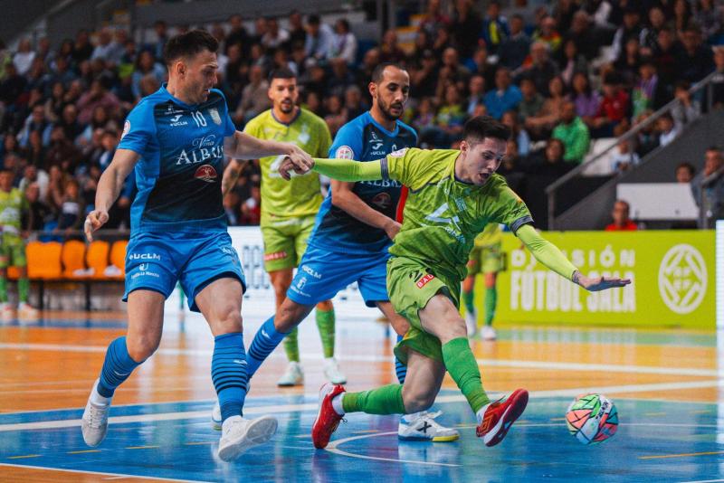 7-3 | El Viña Albali pone fin a su racha en palma