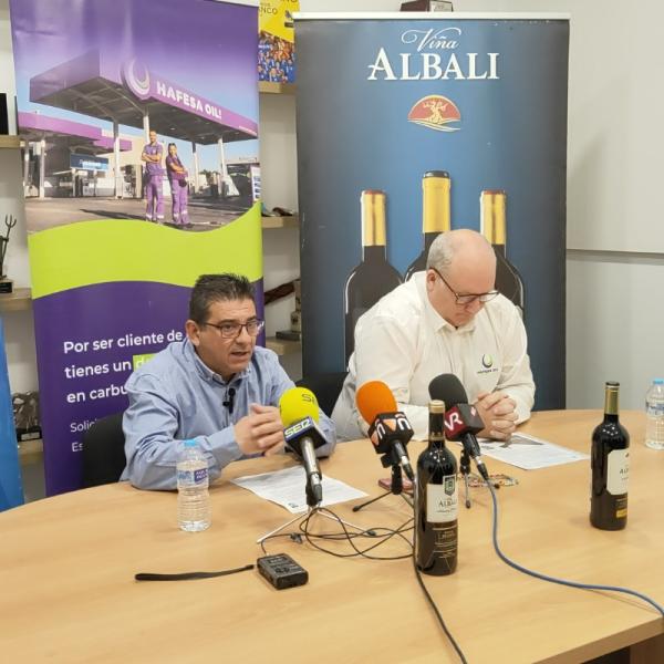 Viña Albali Valdepeñas y Hafesa Oil firman un acuerdo de colaboración