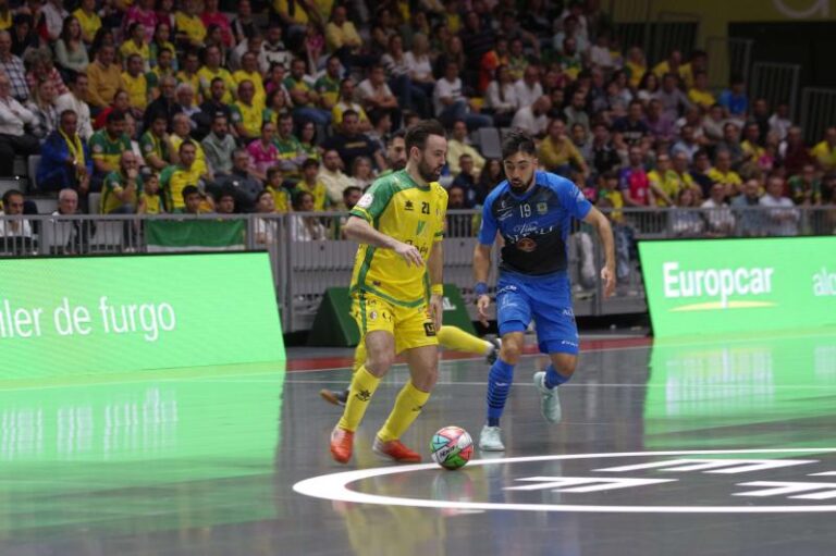 El Viña Albali cae en el Olivo Arena