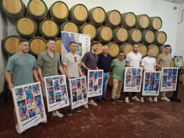 Noticia | El Viña Albali Valdepeñas despidió la temporada 24/25