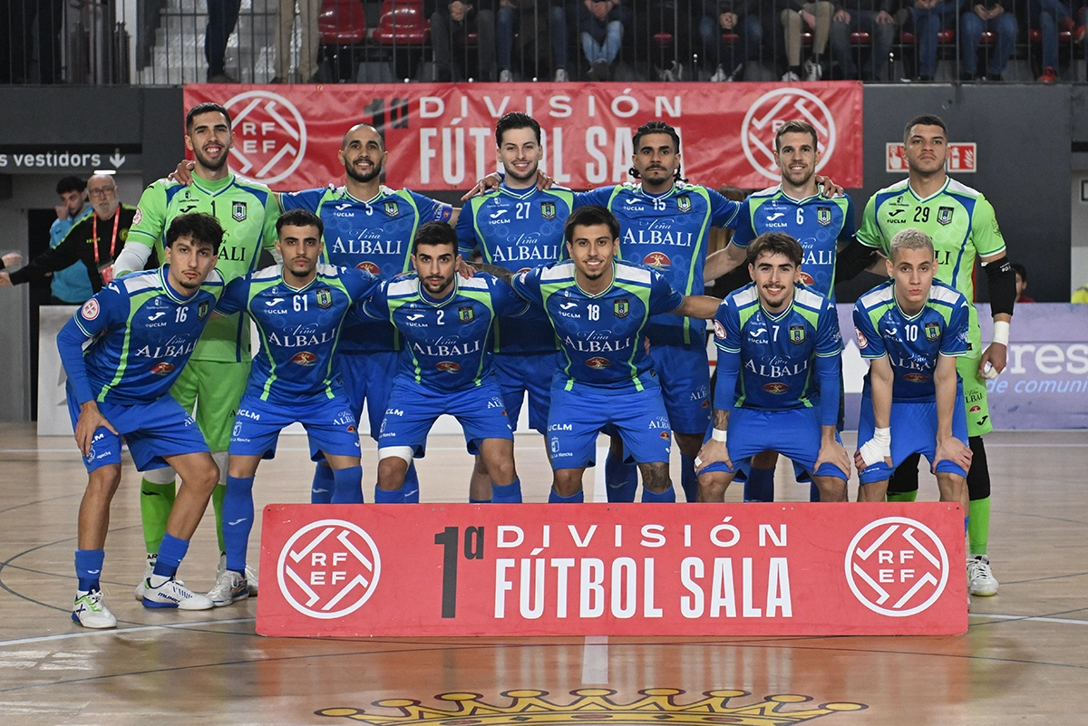 3-2 | El Viña Albali Valdepeñas cae por la mínima antes del parón